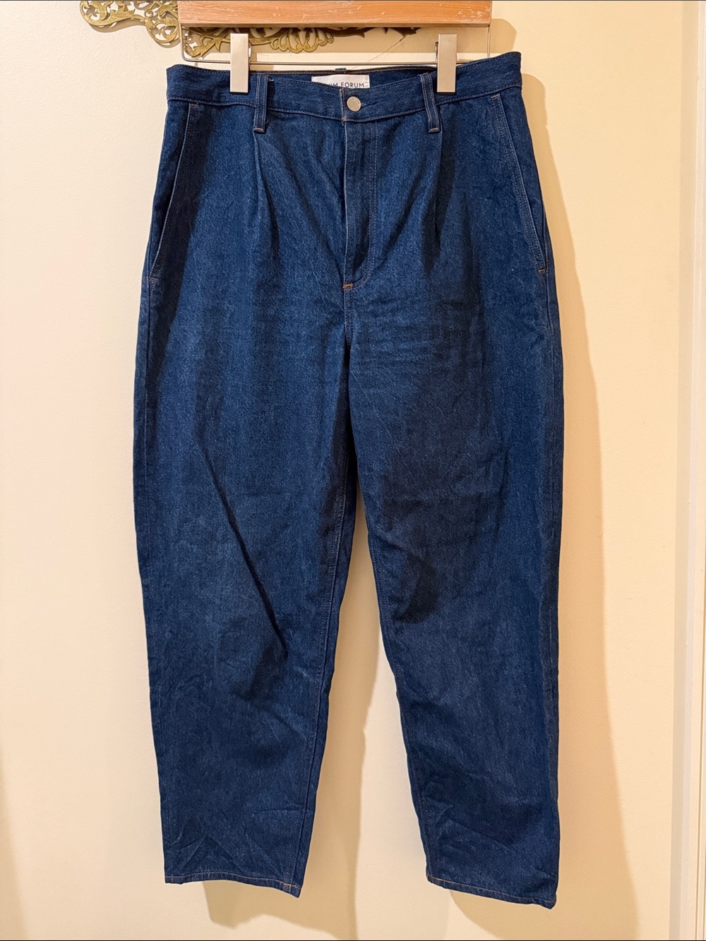 Denim Forum - The Luanne High Rise Tapered - Dark Blue